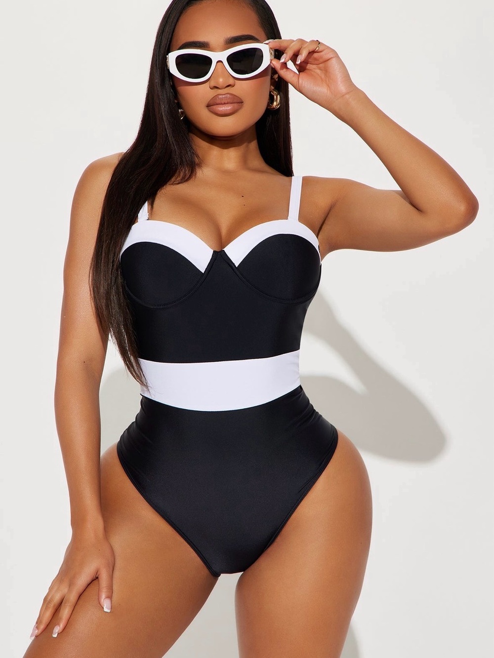 Fashion Nova Black and White One-Piece Swimsuit - Pin-up girl swimsuit